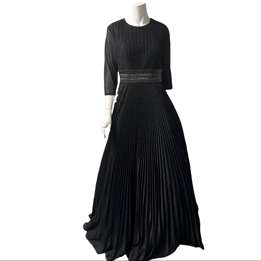 IEENA for Mac Duggal Sparkly Pleated Gown